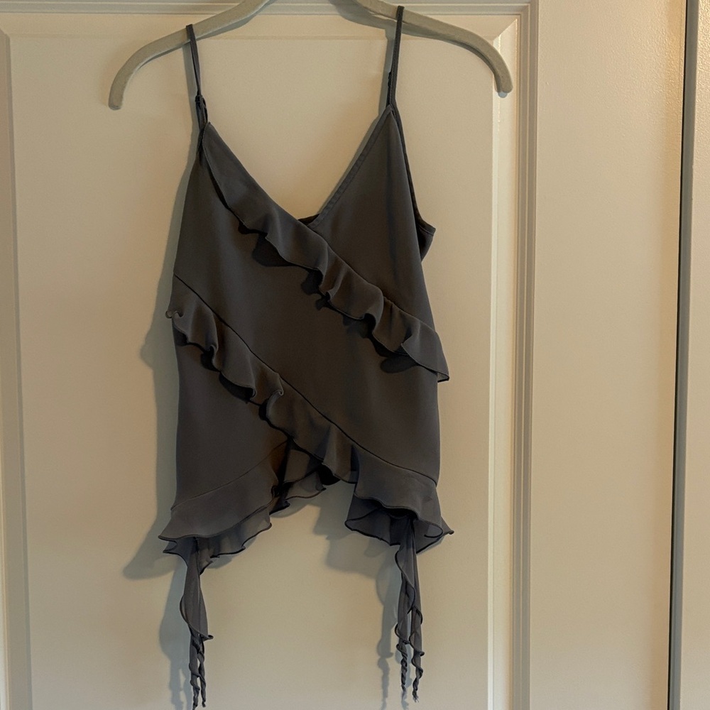 Aritzia top in small